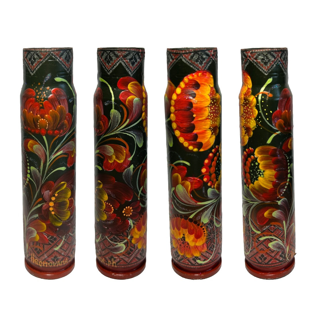 Casquillo gastado de 30mm con dibujo de patrones. (1088 AL)