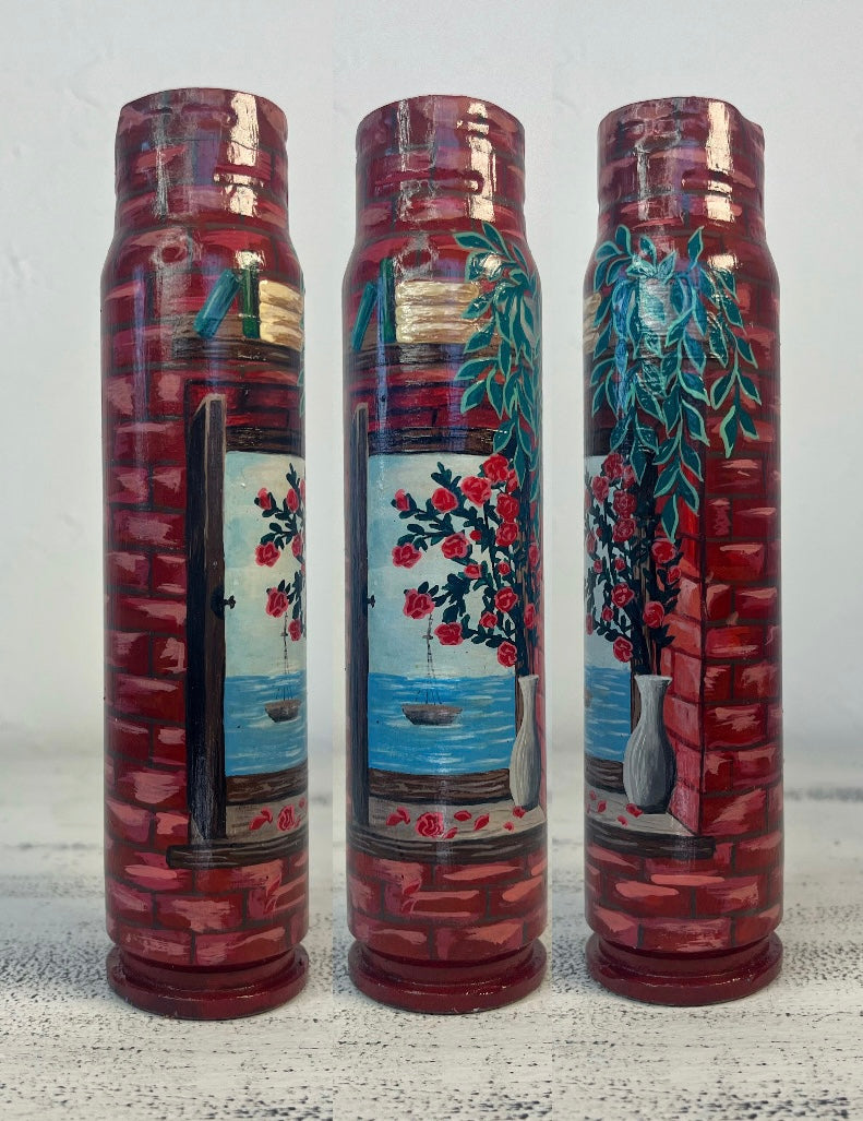 The window view. Drawn on 30mm shell. (16.5cm tall). (#1021)