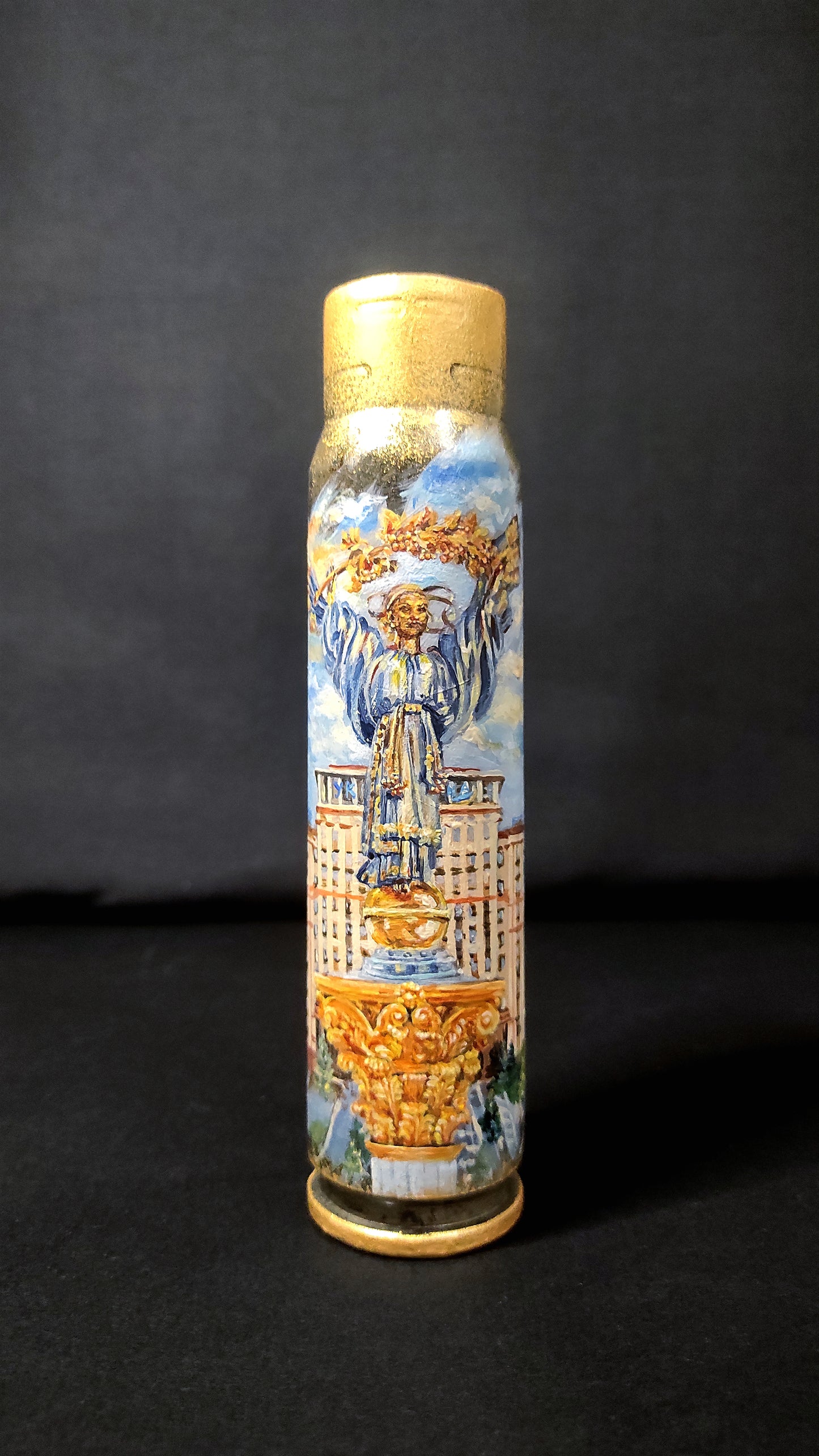 Monumento da Independência pintado numa Shell de 30mm. (IZ)