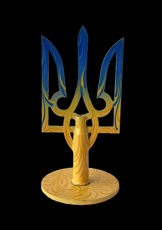 Small tryzub with bullet cartridge. (296)