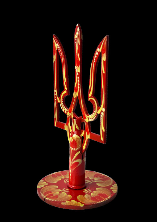 Small tryzub with bullet cartridge. (297)