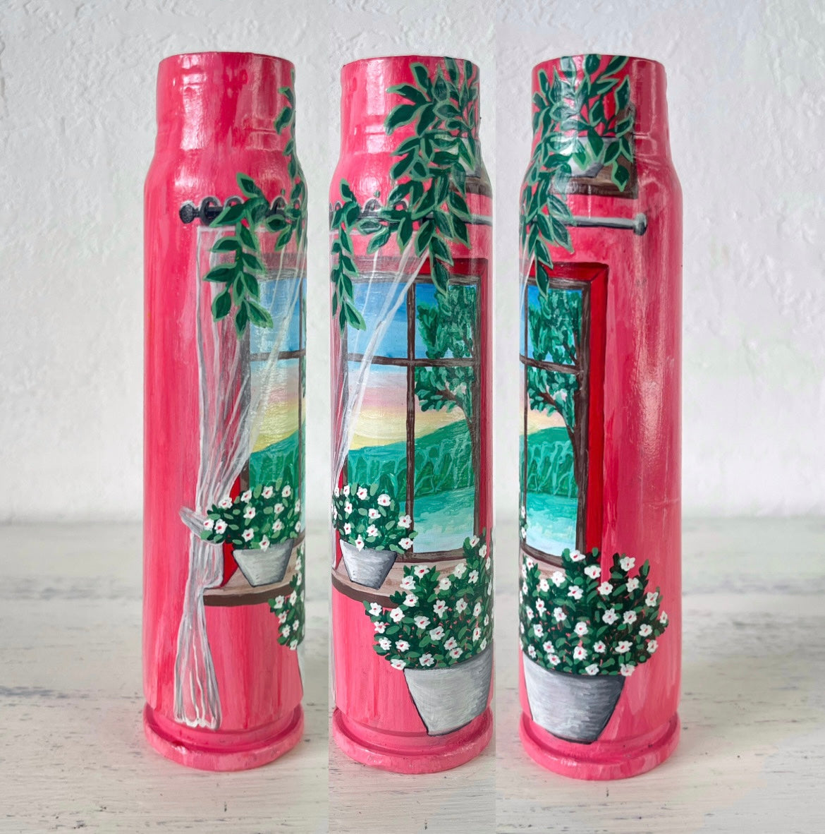 The window view. Drawn on 30mm shell. (16.5cm tall). (#1030).