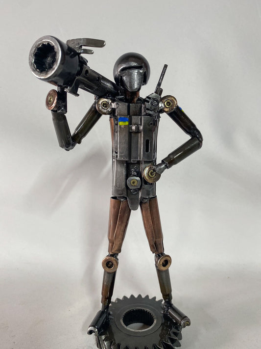 Ukrajinský voják s Javelinem (27cm)