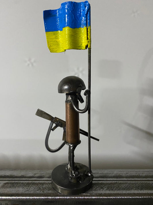 Mini-Soldier with Flag (17cm tall.)