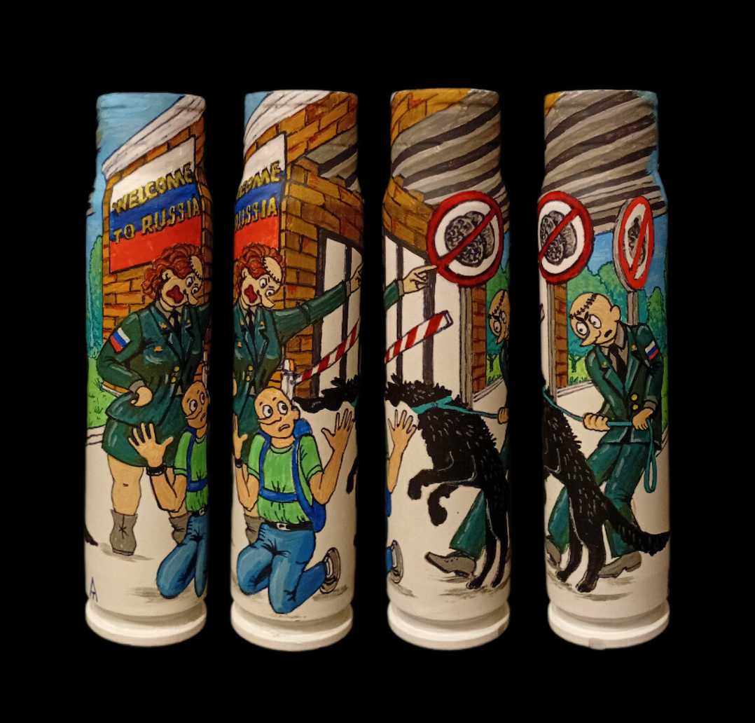 30mm exploded shell artwork painted by Ukrainian artist Tanya Leonova