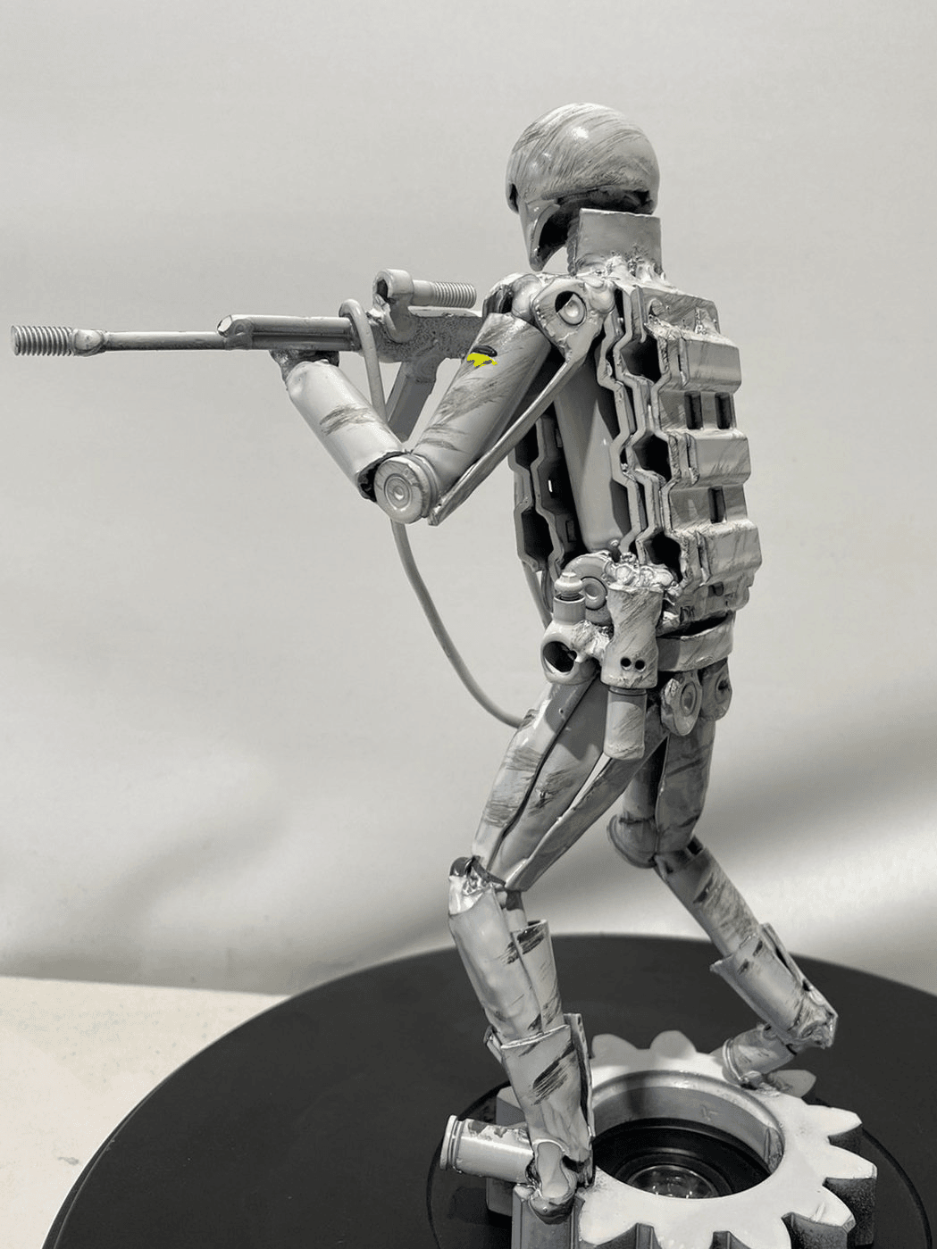 Ukrainian Soldier in Winter Gear (27cm) (Ready to ship).