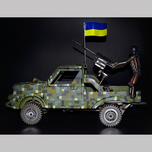 Jeep ukrainienne avec opérateur de canon anti-aérien