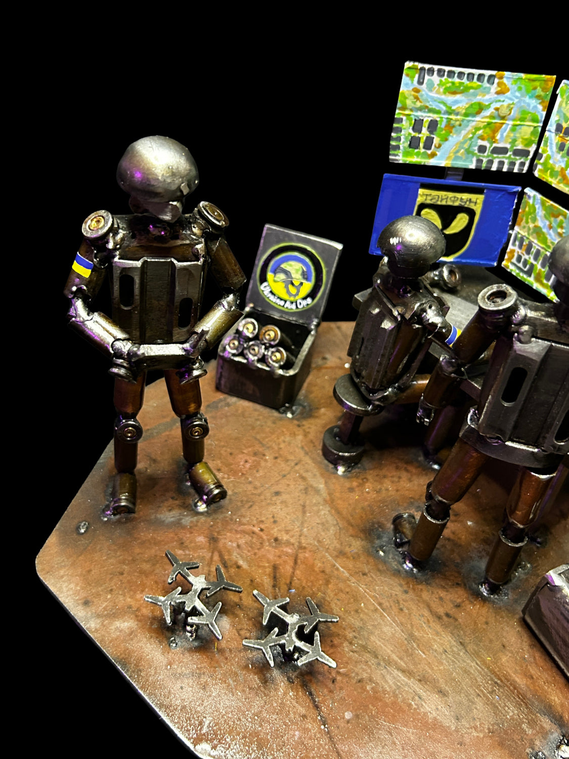 태풍 부대 작전 수행 중. (1198 HS)