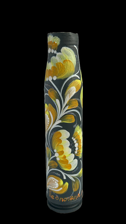 23mm shell with drawing of a flowers. (#304)