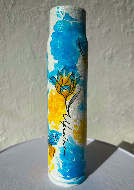 30mm shell in Ukrainian colors (Anna #2).
