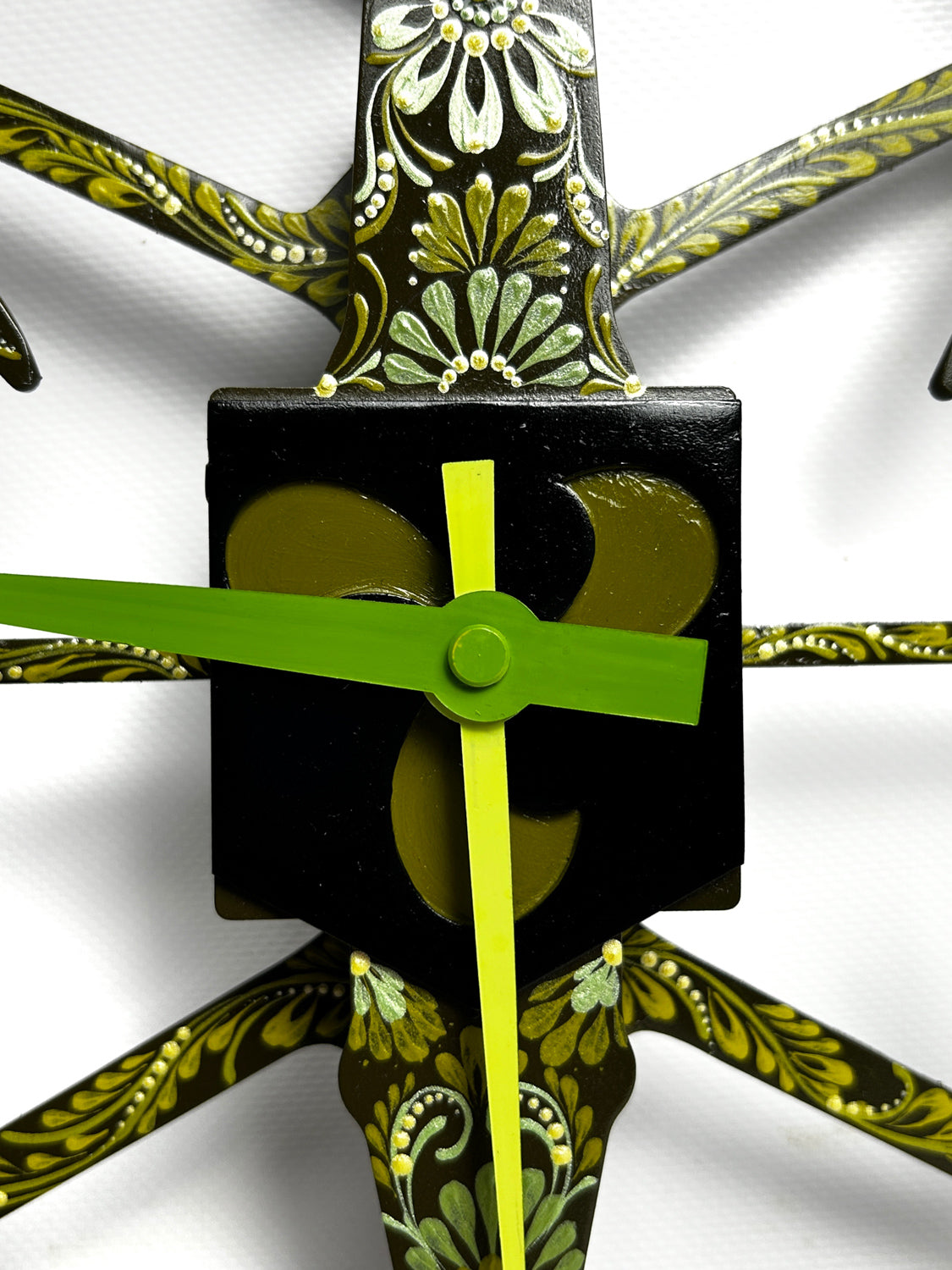 Typhoon unit Drone Clock. (1308 HS)