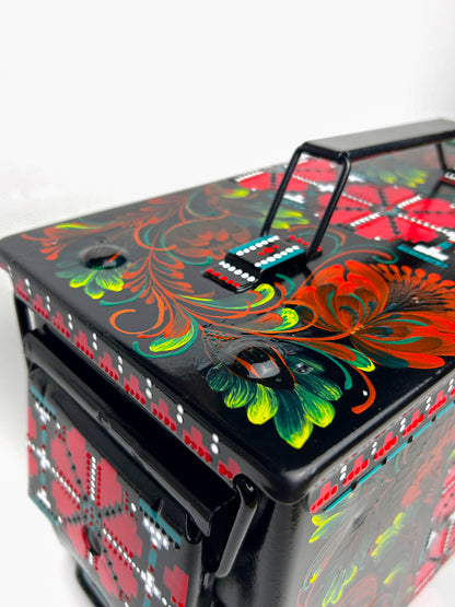 Metal ammunition box.. (300 x 150 x 180 mm). (1250 AL)