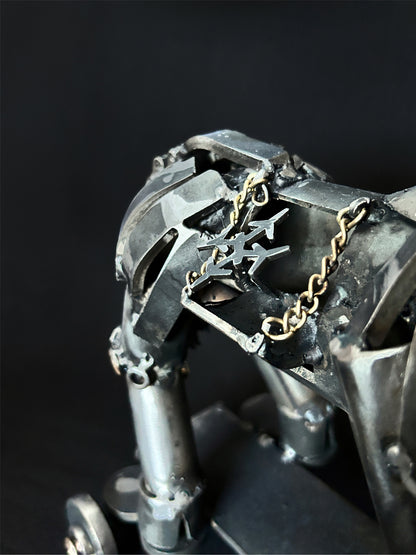 Trojan Horse 25x20x38 (LxWxH) (1105 HS)