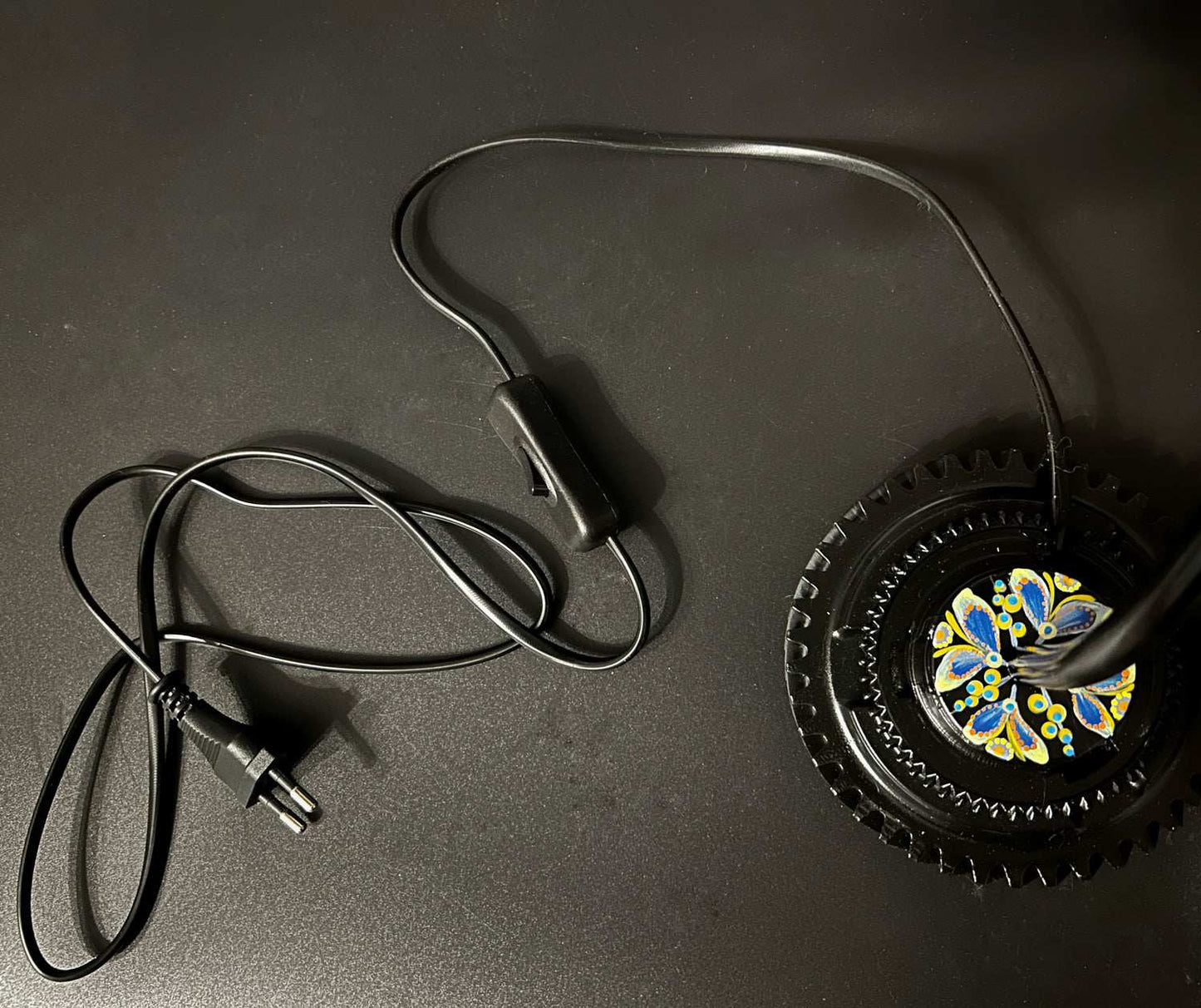 Drone Lamp 43x34cm with 138cm wire, European 220V design by Hisoshi Art Studio, painted by Anastasia Leonova
