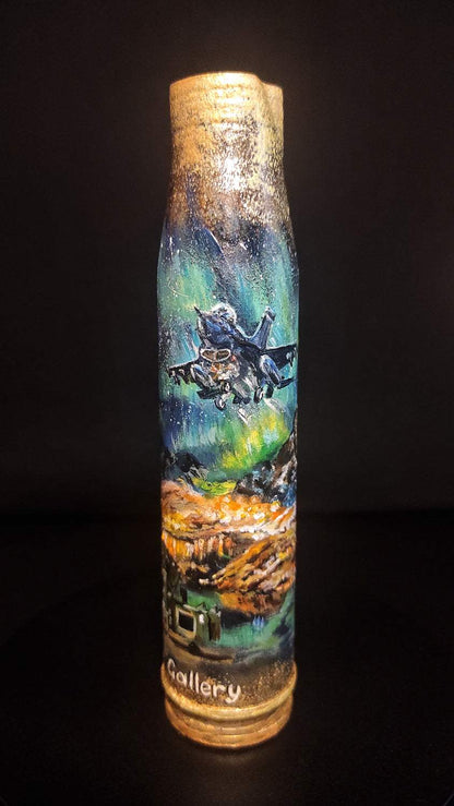 Hand-painted 30mm shell featuring Norway Northern Lights artwork by Inna Zubok with thank you message
