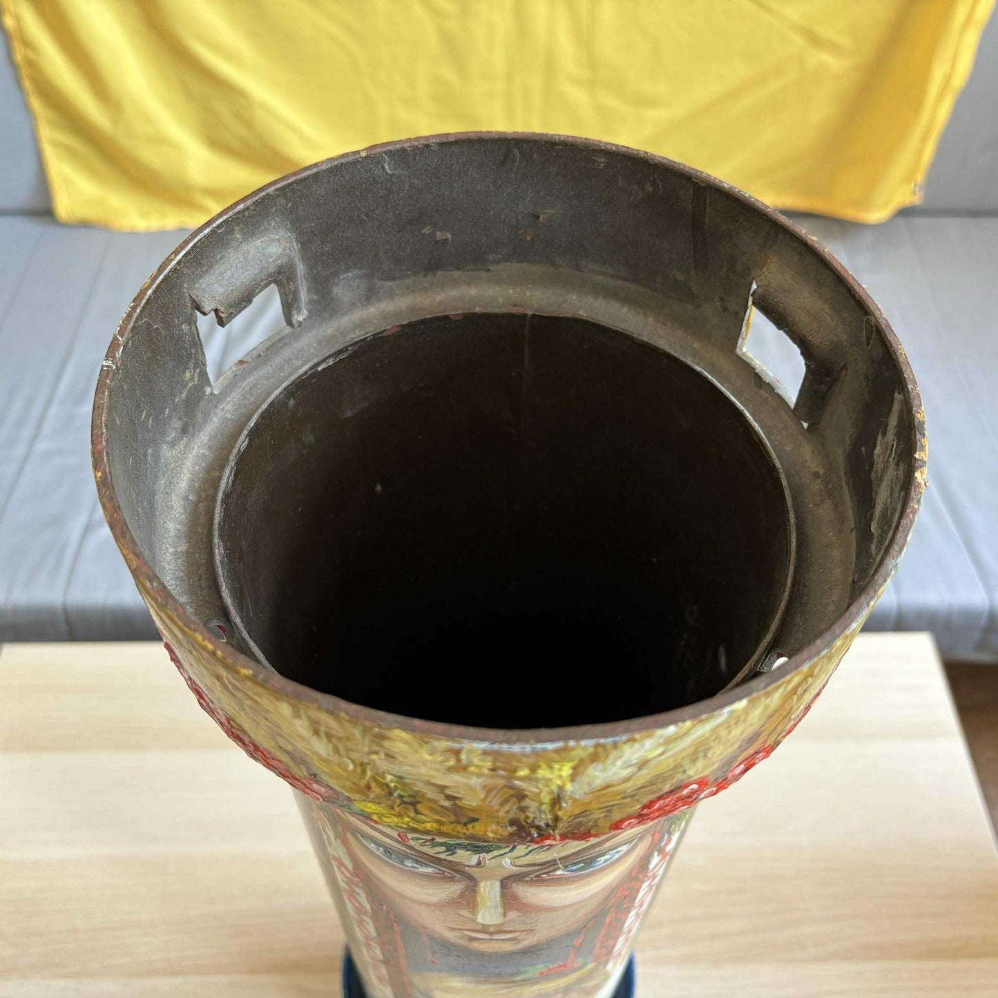 Painted 155mm shell container tribute to 93rd Brigade "Kholodnyi Yar" with inscription and 70cm height