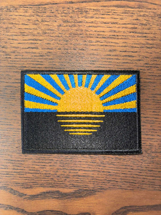Patch Ukraina Sun over the Black Sea with donation details for Ukrainian defenders