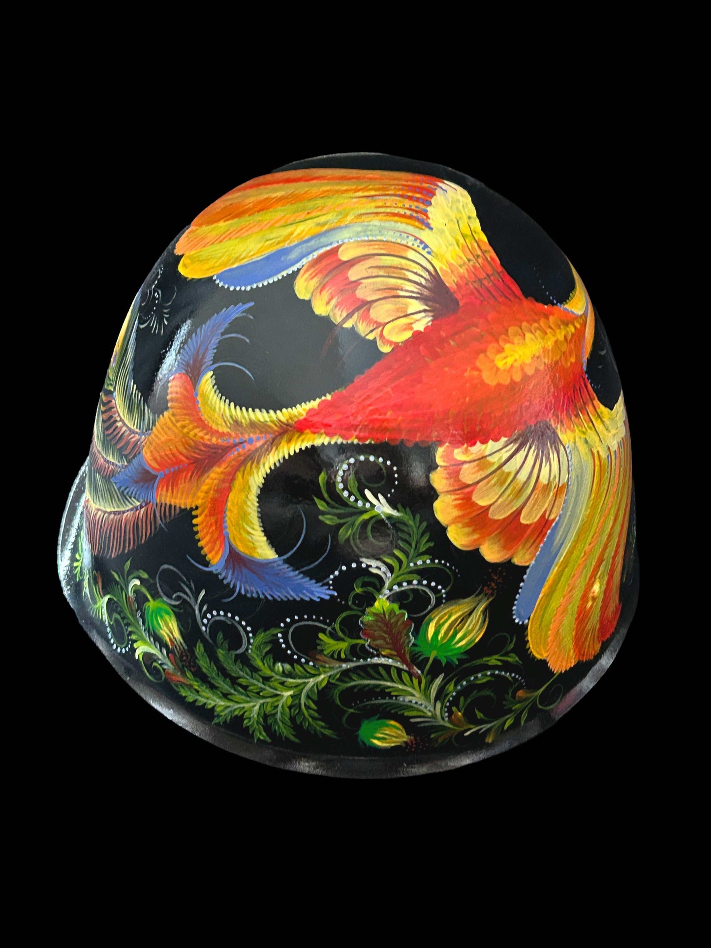 Peacock painted on a USSR helmet by Tetiana Leonova