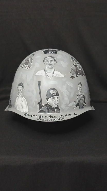 画在兽人头盔上的孔雀。（1106 TL）