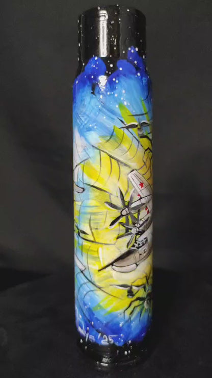 TU-95 atrapado en una telaraña ucraniana. Pintado en un proyectil de 30 mm. (#1080 - TS)