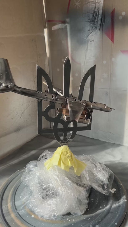 TU-95 Impaled on Tryzub (33x25x26.5cm) (1080 HS / AL)