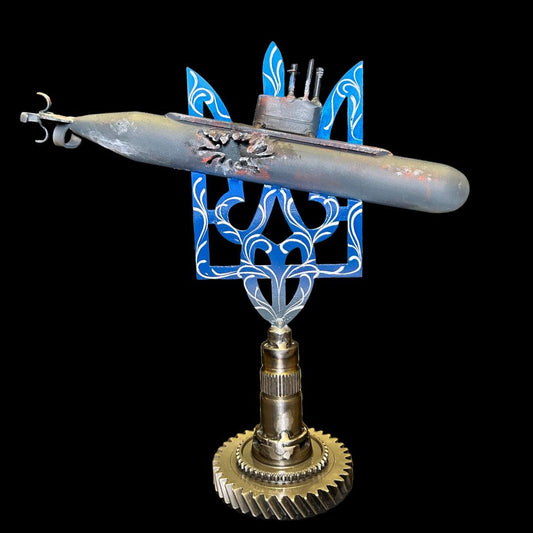 Roston-on-Don Submarine sculpture impaled on Tryzub with dimensions 31.5x3x30cm