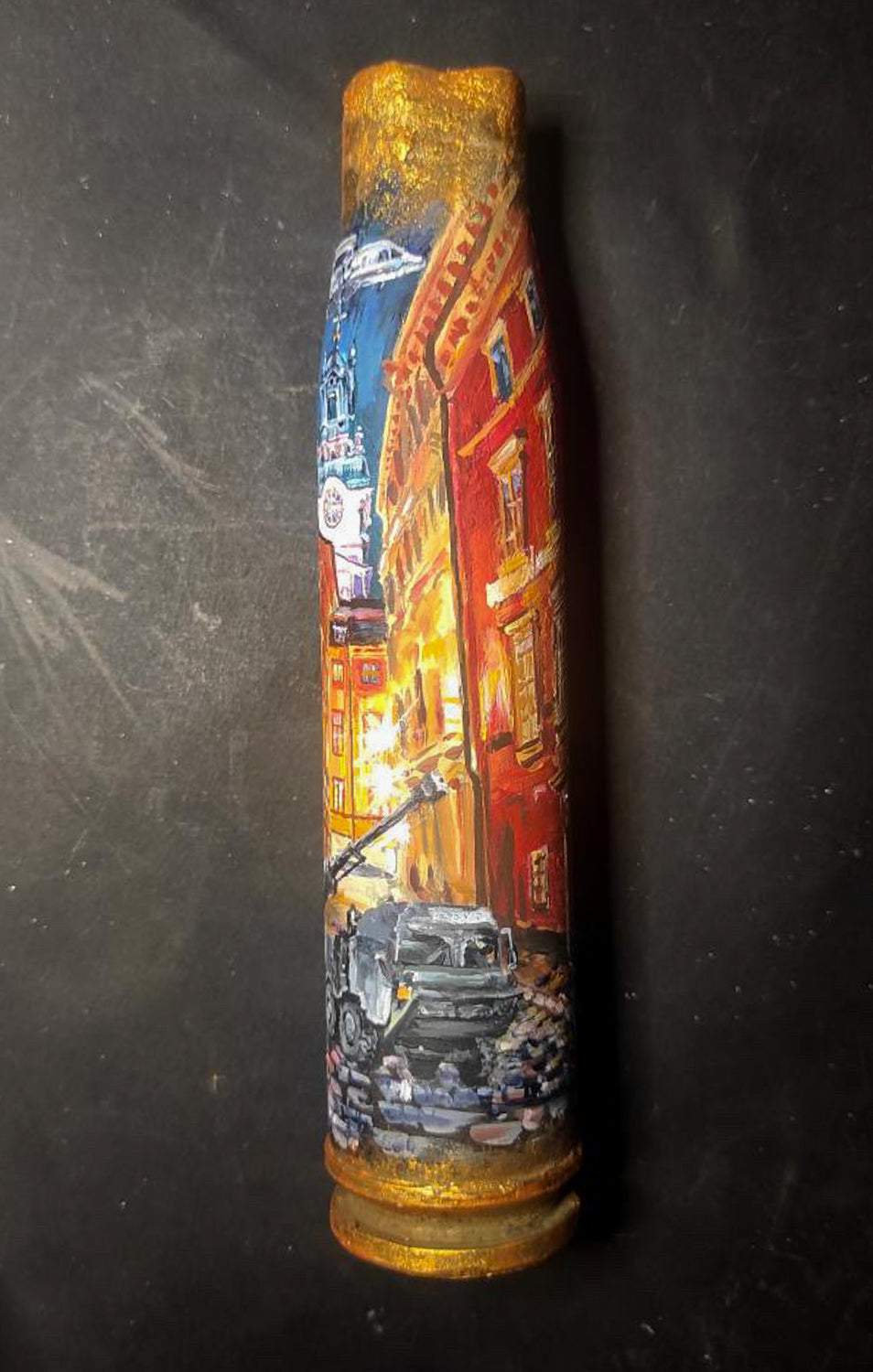 30mm shell artwork featuring Gamla stan drawing by Inna Zubok titled Thank you Sweden