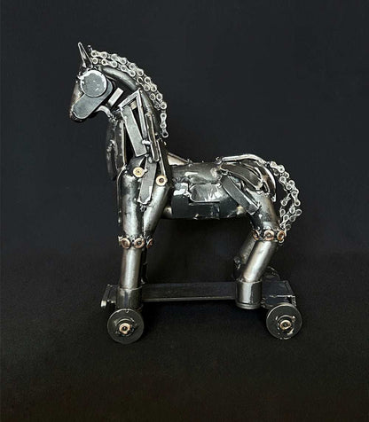 Trojan Horse sculpture 25x20x38 cm by Hisoshi Art Studio and Lenny Pridatko