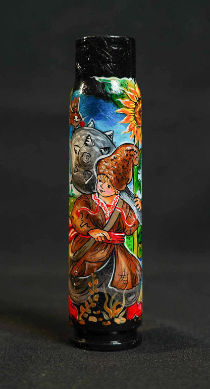 Scene from Ukrainian folktale Яйце-Райце painted on a 30mm shell by artist Tetana Shakun